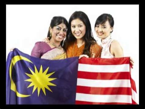 Sembilan belas lima puluh tujuh bulan lapan kita merdeka setelah dijajah oleh orang ingger. Saya Anak Malaysia - YouTube