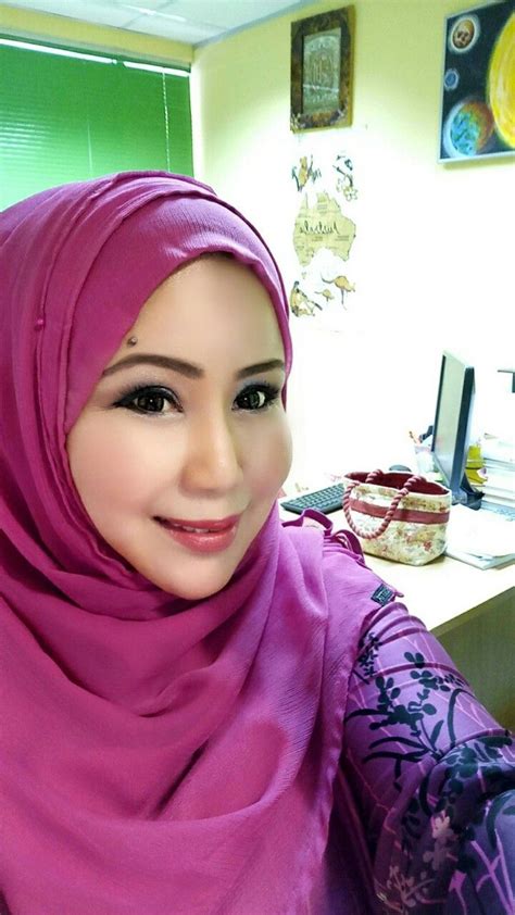 Most recent weekly top monthly top most viewed top rated longest shortest. PRETTY MUSLIMAH | Pejuang wanita, Jilbab cantik, Wanita