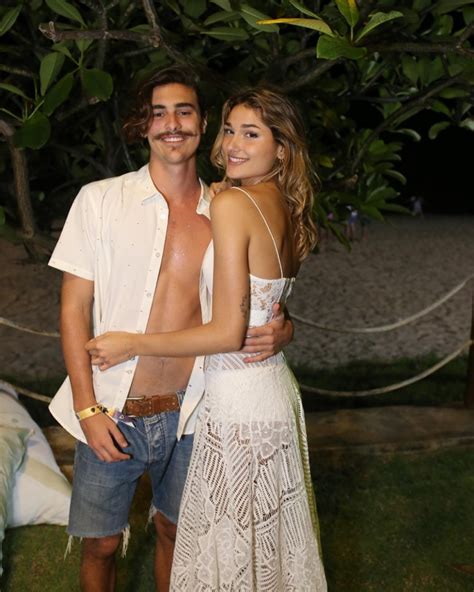 Why hollywood was way creepier than porn. Sasha curte praia com o namorado durante férias no Brasil ...