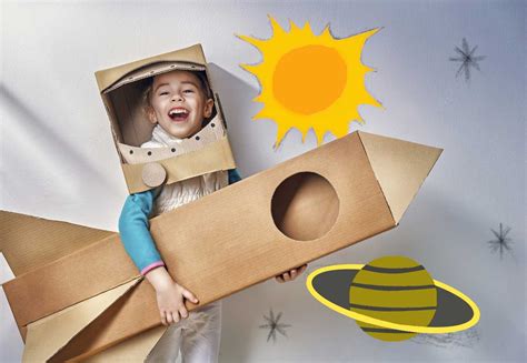 La carrera de sacos es un juego tradicional y muy conocido en todo el mundo. Juegos Simbolicos para niños: Ejemplos ~ Juegos divertidos