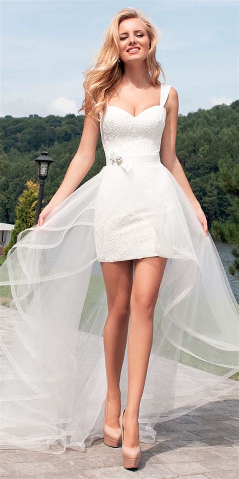 Short wedding dresses are perfect for brides with vintage taste. Pin on wedding desires