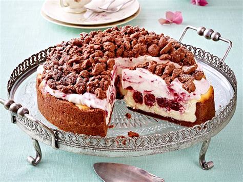 23+ elegant foto mon cheri kuchen / rezepte fur ku. Kirschkuchen mit frischen Sommer-Früchtchen | LECKER