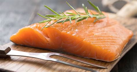 Scoprirete cosa abbinare al salmone affumicato per prendere per la. Salmone affumicato contaminato, ritirato prodotto in Italia