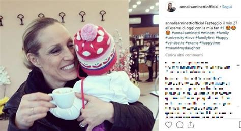 Nata a rho il 27 dicembre del 1976, ha quarant'anni. Annalisa Minetti, insulti su Instagram: «Sei cieca, non ...