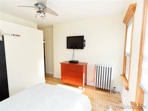 Spacious 3 bedroom appartment near to train station. New York Roommate: Room for rent in Bronx - 3 Bedroom ...