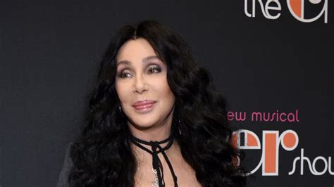 Последние твиты от cher (@cher). Cher bringt ein geschlechterneutrales Parfüm auf den Markt ...