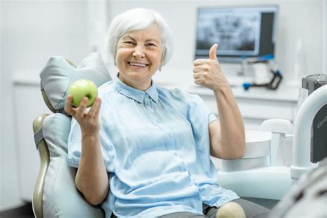 New dentures what to expect. Tips For Eating With New Dentures | Holt Dentures