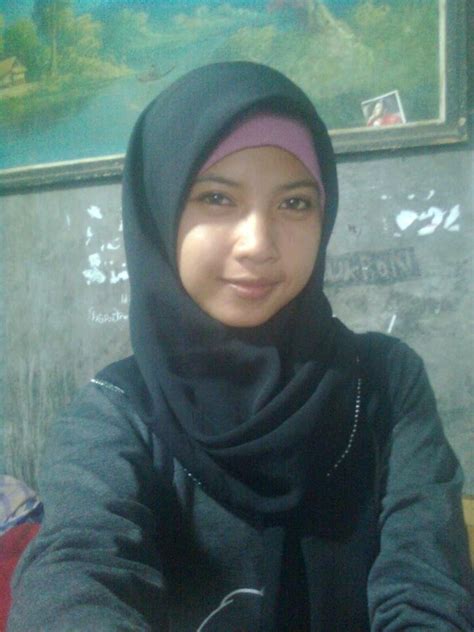 Thieving teen in hijab punished with facial. Foto Cewek Bugil Igo Toge Brutal Foto Kimcil Cantik Berjilbab Lagi | Foto Bugil Bokep 2017