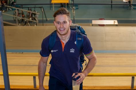 Harrie lavreysen (born 14 march 1997) is a dutch track cyclist who competes in sprint events. Terug naar Luyksgestel naar de BMX-baan met Harrie ...