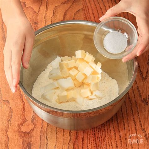 For the pastry, measure the flour into a bowl and rub in the butter using your fingertips until the mixture resembles. Mary Berry Sweet Shortcrust Pastry - Sweet Shortcrust Pastry Recipe Mary Berry - Simple ...