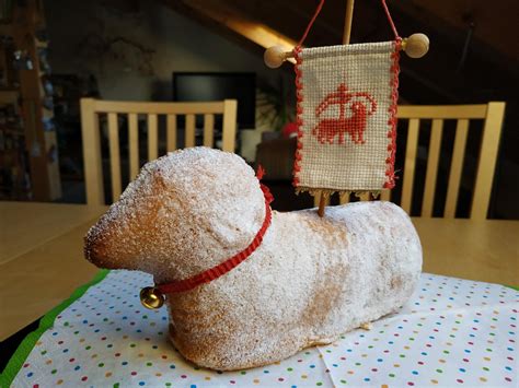 175° vor (umluft 150°) und backen sie das osterlamm für ca. Osterlamm mit Eierlikör - Rezept mit Bild - kochbar.de