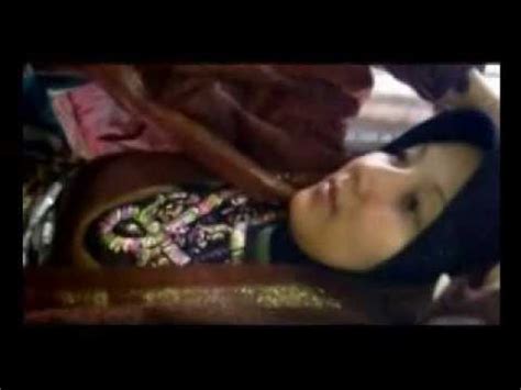 Bigo live hot jilbab tetek gede bikin sange #ngentot #tetekgede #ngewe #colmek #. Selingkuh Istri Teman - YouTube