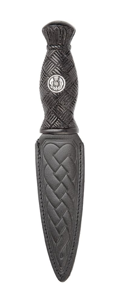 Cullen & co has a revenue of $13m, and 113 employees. Cullen Thistle Daywear Sgian Dubh | The Sgian Dubh Company