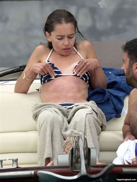 Does emilia clarke have tattoos? Emilia Clarke Nude, Sexy, The Fappening, Uncensored ...