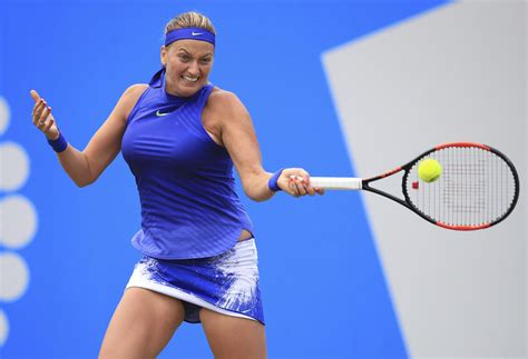Petra kvitova is a professional tennis player from czech republic. Petra Kvitova znów wygrywa. W Pradze zagrali o puchar ...