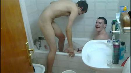 Nude Showers Teen Boy