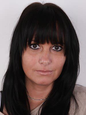 Strip and lapdance by czech amateur sexbomb. woman porn pics, woman photos page 1