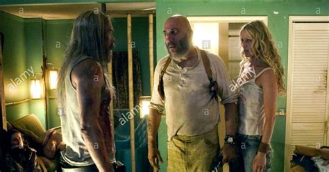 Especially as her character baby from the house of 1000 corpses and the devils rejects. Sheri Moon Zombie Devils Rejects Jeans | Desktop Wallpapers