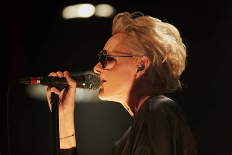 From wikipedia, the free encyclopedia. Eva Dahlgren är en musiker på topp - Musikbloggen