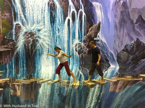 Langkawi art in paradise 3d museum, hailed as the largest 3d art museum in malaysia and second largest in the world, features more than 200 impressive artworks that appear almost lifelike when photographed. 3D Art Museum in Langkawi - Malaysia Travel Blog