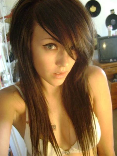 All hairdressers are in the employment of the government. 65 Emo Hairstyles for Girls: I bet you haven't seen before