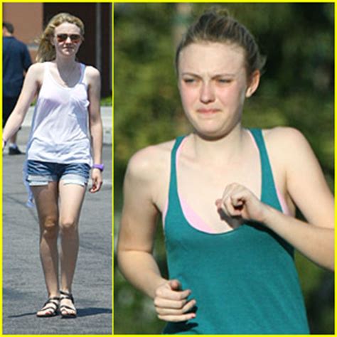 A helicopter has a big advantage over an airplane, especially when people might be trapped in a tight place like on a mountain, where there is not much space to land, or in the water. Dakota Fanning is a Jolly Jogger | Dakota Fanning : Just Jared