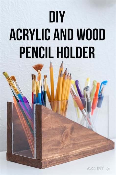 A diy tutorial to make a pencil shaped pencil holder. Easy DIY Modern Pencil Holder - Anika's DIY Life