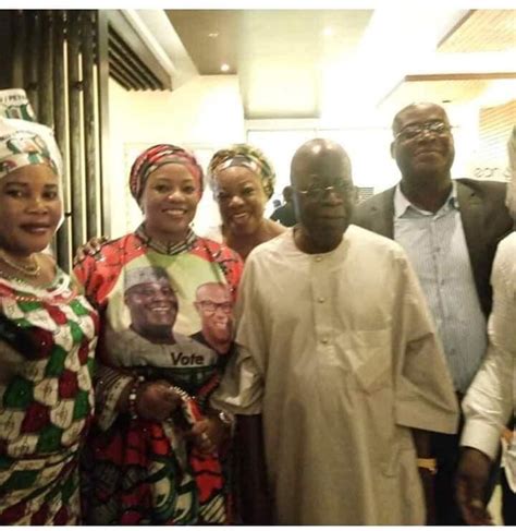 Remi who is the wife of apc national leader, asiwaju bola tinubu was recently involved in an altercation with some nigerians. Bola Tinubu Gets Kiss From Wife As They Celebrate ...