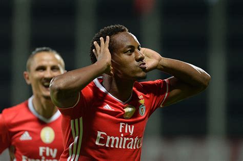 A painful comes to a humiliating end at the city of coimbra stadium. Benfica pagou 6,6 milhões para contratar Carrillo