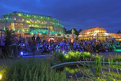 Botanische nacht lädt besucher aus nah und fern ein, die zauberhafte welt botania zu entdecken. Botanische Nacht dieses Jahr zum ersten Mal an zwei Tagen ...