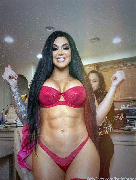 Alba began her television and movie appearances at the age of 13 in 'camp nowhere and the secret world of alex mack'. Katie Forbes Nude Pics and Porn Twerking Video - Scandal Planet