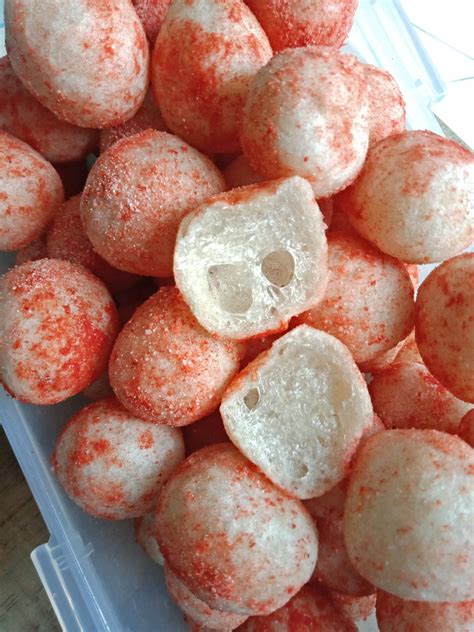 Disini aku akan menyampaikan pengetahuan bagaimana cara membuat cimol mozzarella lumerrrr (anti meledak) yang legit. Resep Cimol Anti Meledak Language:id : Resep Memasak ...