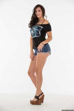 It is especially helpful for chronically tense and contracted areas. Brazzers Holly Michaels - Internal Deep Tissue Massage ...