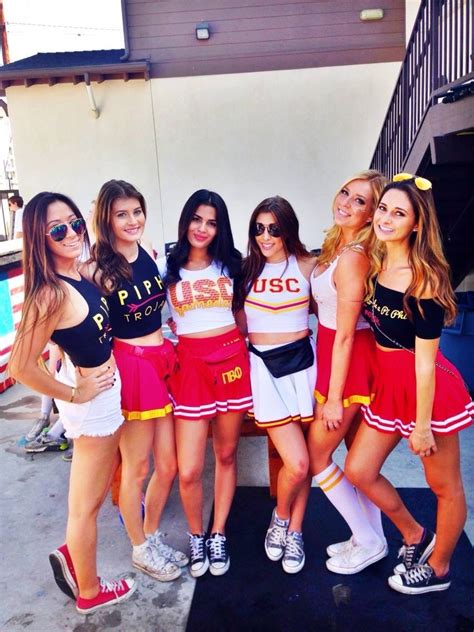 Every college girl's game day must have! Game day gear: CROP TOPS & SKIRTS Please please please ...