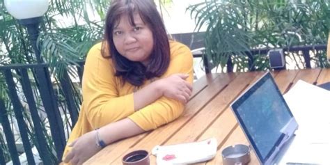 Pekerjaan freelance indonesia ini memudahkan kamu untuk menyelesaikan pekerjaan di manapun dan kapanpun. Kerja Freelance Rasa Kantoran: Kerja Kantoran Sekalian Saja Kalau Begitu