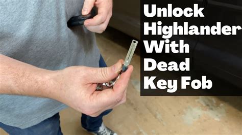 Kia sportage key fob battery replacement 2014 2019. How To Unlock 2014 - 2019 Toyota Highlander With Dead Fob ...