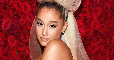 Born ariana grande butera on 26th june, 1993 in boca raton, florida, usa, she is famous for victorious. Pete Davidson Shows Ariana Grande Engagement Ring Photo