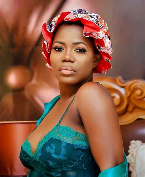 Shaving isn't an option (unfortunately that can lead to a variety of problems, although it's become vastly more popular, especially among. Mzbel Revives Her 'Grey Pubic Hair' Controversy With ...