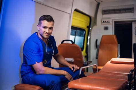 L'ambulancier ◊ epuisement l'épuisement apparaît : Lettre De Souhait Formation Ambulancier : Institut De ...