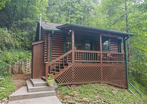 Check spelling or type a new query. Blairsville, GA United States - Bear Paw Cabin | Majestic ...