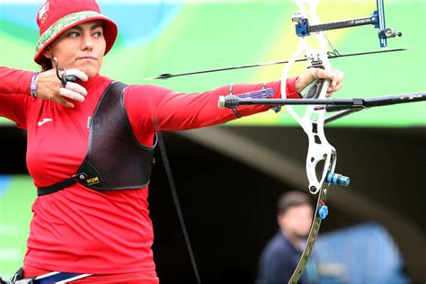 Las plazas olímpicas disponibles son tres en la prueba por equipos en ambas ramas. Alejandra Valencia avanza a cuartos en tiro con arco, El ...