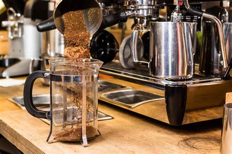 Empty the warming water from the carafe, and add your measured coffee grounds to it. How to Use a French Press Coffee Maker Like a Barista