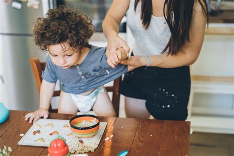Mom Admits She Hates Being a Parent & Regrets Having a ...