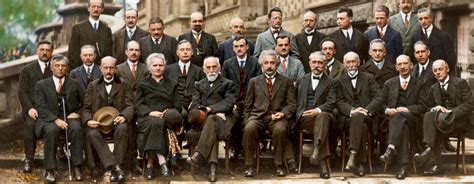 Einstein and other famous scientists' group photo! : pics