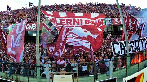 Football italia (1 month ago) serie b: SALERNITANA ULTRAS - BEST MOMENTS - YouTube