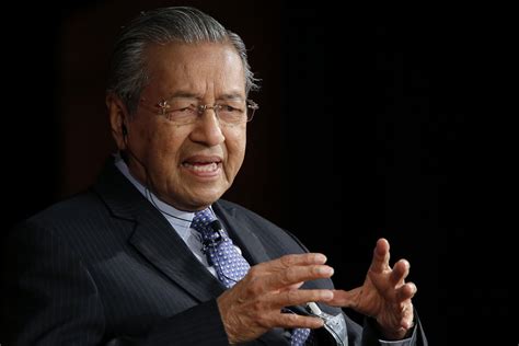 Mahathir bin mohamad served as the 4th prime minister of malaysia from 1981 until 2003, when he retired. Here's How Kelantan's Muslims Could Be Punished If They ...