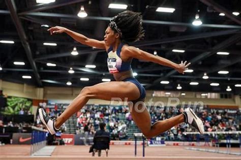 Apoyó su entrenamiento de una ejemplar manera. Tori Franklin sets U.S. Triple Jump record of 14.84 meters ...