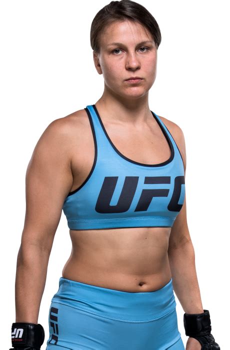 Julija stoliarenko stats, fight results, news and more. Julija Stoliarenko | UFC