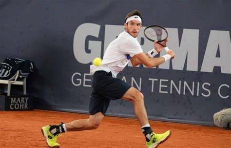 Il tennista di carrara ha superato in due set il moldavo. El correntino Leo Mayer quedó afuera en la clasificación ...