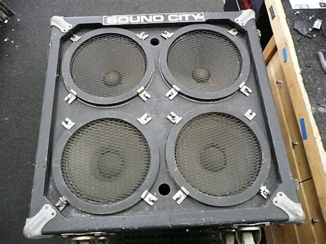 Maybe you would like to learn more about one of these? Sound City SMF L/S 70s Black 4X12" | Rockhaus | Reverb